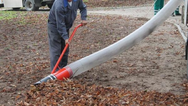 Leaf suction blower PSS1